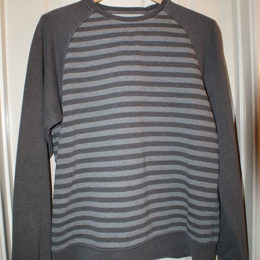 Last Chance Sale Mens Gray Striped Jersey Ribbed sleeves/hem Size M Cotton Poly